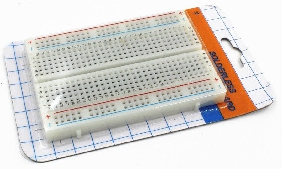 Protoboard Blanco de 400 Puntos en Blister (SB-83559)