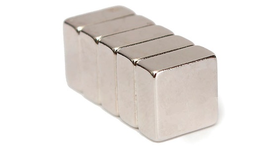 [MAG-10X10X5] .Iman de neodimio de 10x10x5mm (MAG-10X10X5)